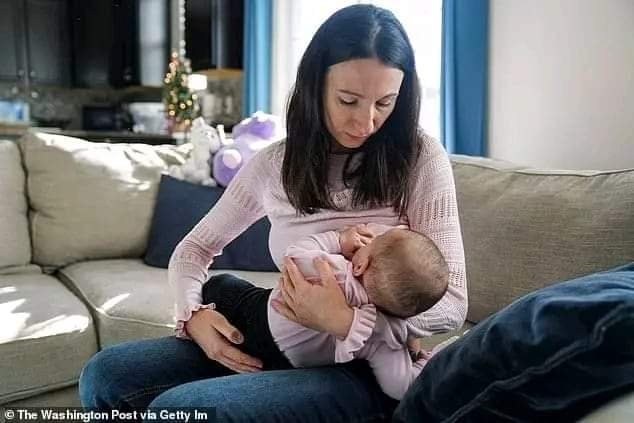 MOTHER ORDERED TO STOP BREASTFEEDING HER 6-MONTH-OLD DAUGHTER 