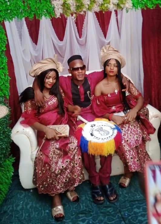 REACTIONS AS NIGERIAN MAN MARRIES TWIN SISTERS SAME DAY BECAUSE THEY CAN'T LIVE WITHOUT EACH OTHER