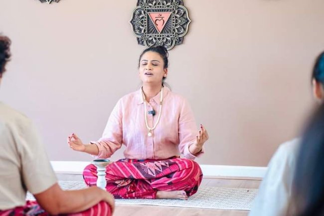 "WHEN YOU SHARE YOUR INNER LIGHT, YOU FIND YOURSELF CLOSER TO THE DIVINE".