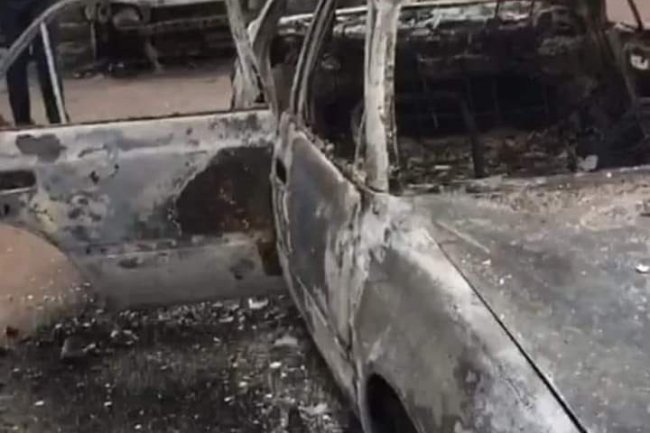 SIT-AT-HOME: HOODLUMS REPORTEDLY KILL ONE, BURN 7 VEHICLES IN ENUGU
