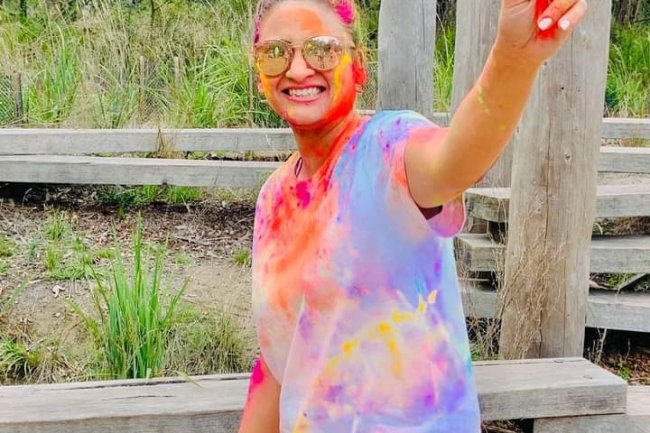 “SPREAD THE COLOURS YOU WANT TO SEE IN YOUR WORLD.”