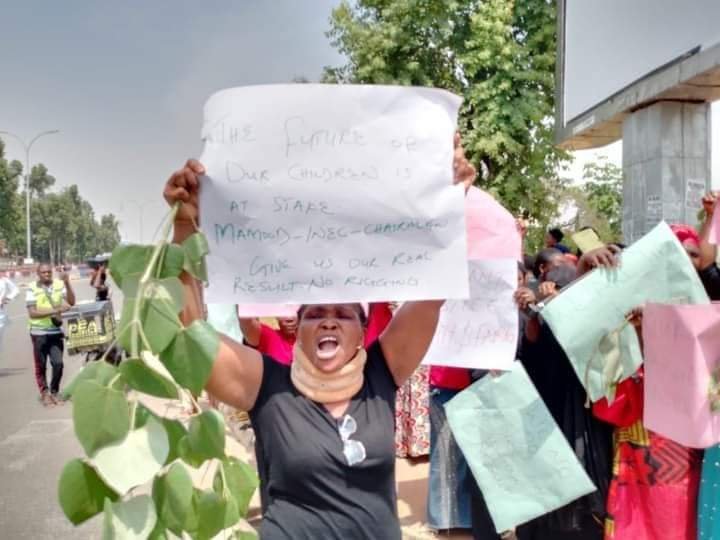 PHOTOS: WOMEN PROTEST IN ABUJA OVER ELECTIONS, THREATEN TO GO NAKED