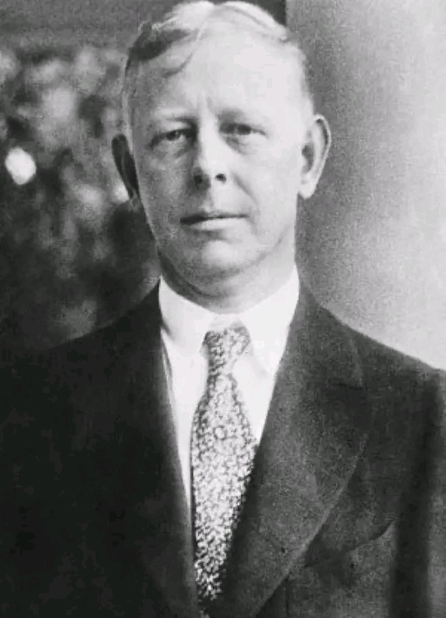 THE 8 DOWNFALLS OF JESSE LIVERMORE