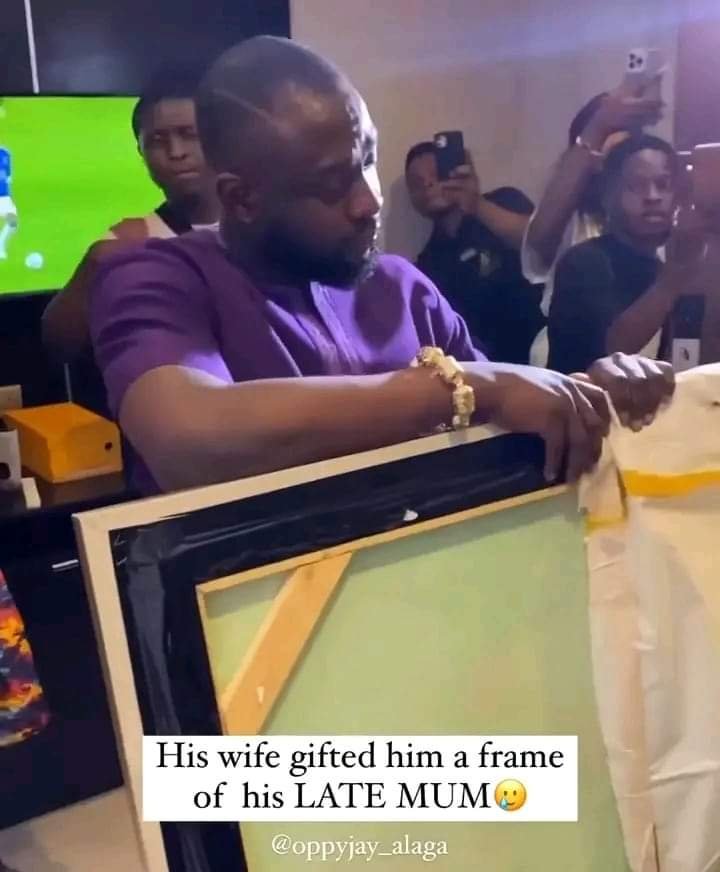 GROOM IN TEARS AS BRIDE GIFTS HIM LATE MOTHER'S PAINTING