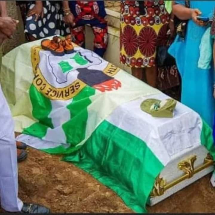 CORPS MEMBER WHO DIED IN LAGOS TRAIN ACCIDENT BURIED