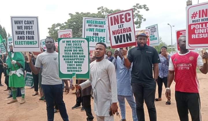 BREAKING: HEAVY PROTEST ROCKS ABUJA OVER ELECTION