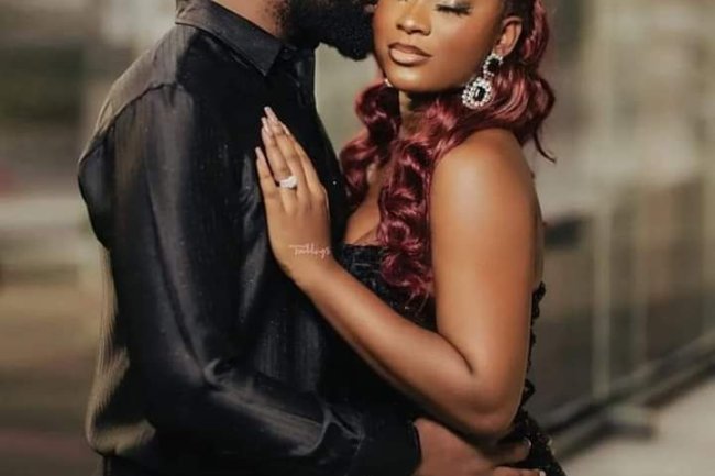 THEY BROKE UP WITH YOU AND LEFT YOU HEART BROKEN