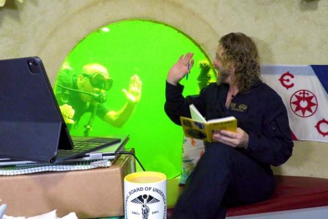 PROJECT NEPTUNE 100: U.S. MAN SETS NEW RECORD FOR LIVING UNDERWATER 