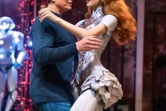 ELON MUSK ANNOUNCES HIS FUTURE WIFE KATANELA, FIRST FEMALE ROBOT DESIGNED SPECIFICALLY WITH ARTIFICIAL INTELLIGENCE