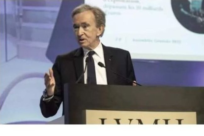 THE WORLD'S RICHEST MAN, BERNARD ARNAULT, LOST $11.2 BILLION IN ONE DAY, BUT IS STILL WEALTHIER THAN ELON MUSK