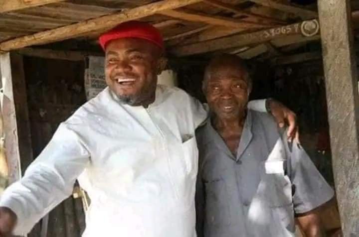 AFTER 20 YEARS, IGBO MAN RETURNS TO PAY A DEBT TO CARPENTER WHO HELPED HIM AT THE UNIVERSITY