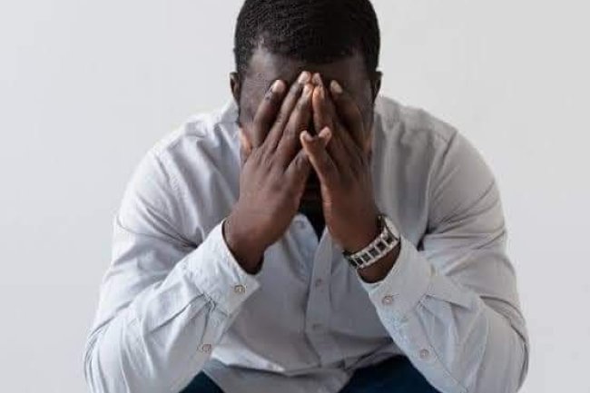 NIGERIAN MAN WEEPS AFTER SECRETLY CONDUCTING A DNA TEST ON HIS FOUR CHILDREN 