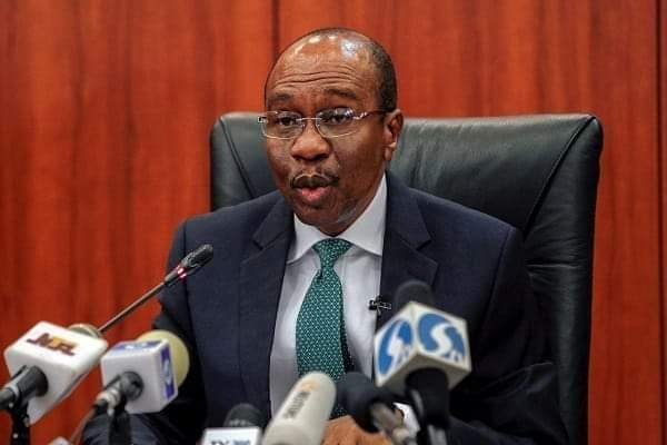 VIDEO: DSS TAKES GODWIN EMEFIELE INTO CUSTODY