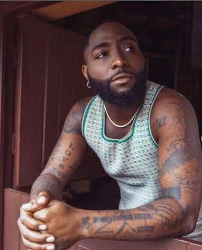 "MY MUM, SON ARE DANCING TO MY TIMELESS ALBUM" - DAVIDO