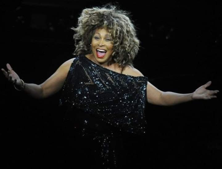 THE INSPIRING STORY OF TINA TURNER, THE QUEEN OF ROCK 'N' ROLL