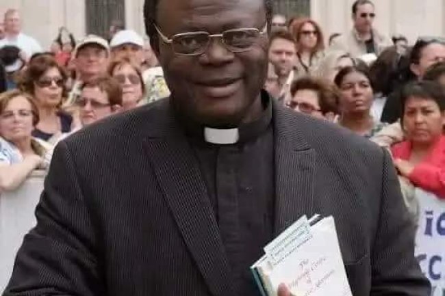 MEET REV. FR. EDEH, ONE OF THE RICHEST CATHOLIC PRIEST IN THE WORLD WITH THE ESTIMATE NET-WORTH OF MORE THAN $500 MILLION