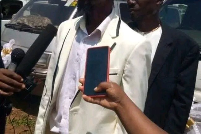 PHOTOS: UGANDAN BUSINESSMAN MARRIES SEVEN WIVES IN ONE DAY