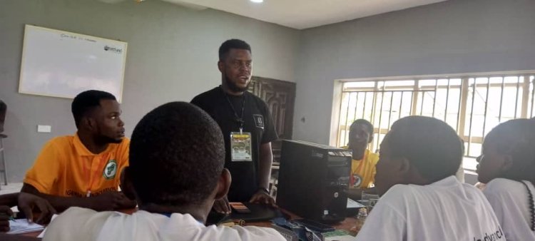 INSIDE THE CAPTIVATING EKOWE-CODEFEST 2024: STUDENTS AT FEDERAL POLYTECHNIC EKOWE MASTER SYSTEM FIXING IN HARDWARE WORKSHOP (SEE PHOTOS)