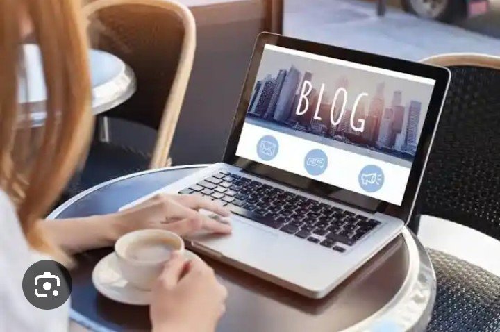WHAT YOU MUST KNOW ABOUT BLOGGING, WHAT IS A BLOG?, WHY DO PEOPLE BLOG?.
